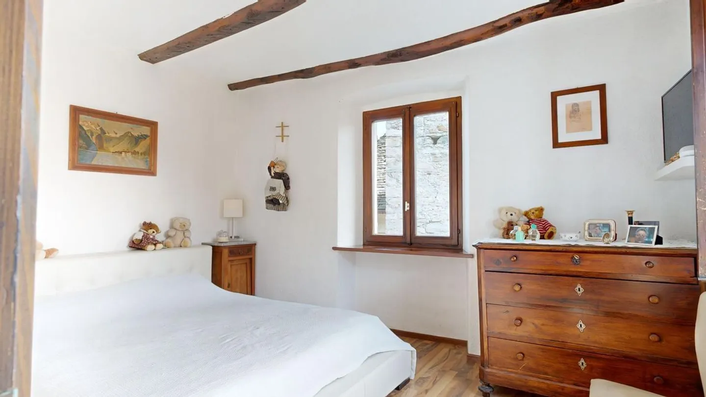 Wunderschönes Tessiner Haus im malerischen Nucleo von Brione über Minusio - Foto 6 von 12