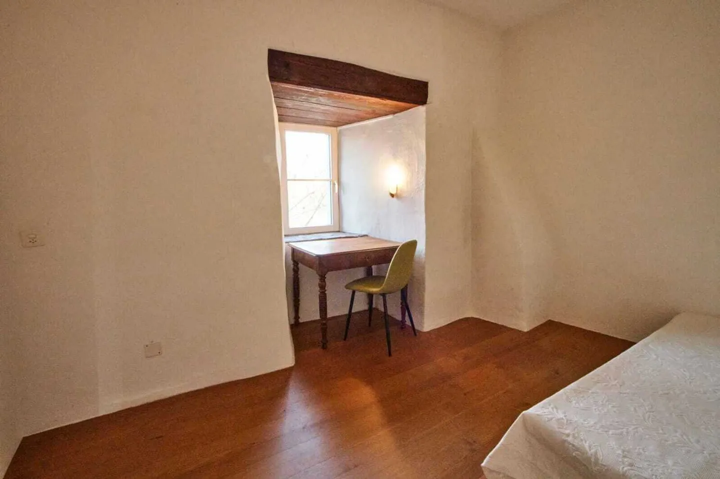 APPARTEMENT 4½ PIÈCES À MÜNCHENSTEIN (BL), MEUBLÉ, TEMPORAIRE - Photo 6 sur 10