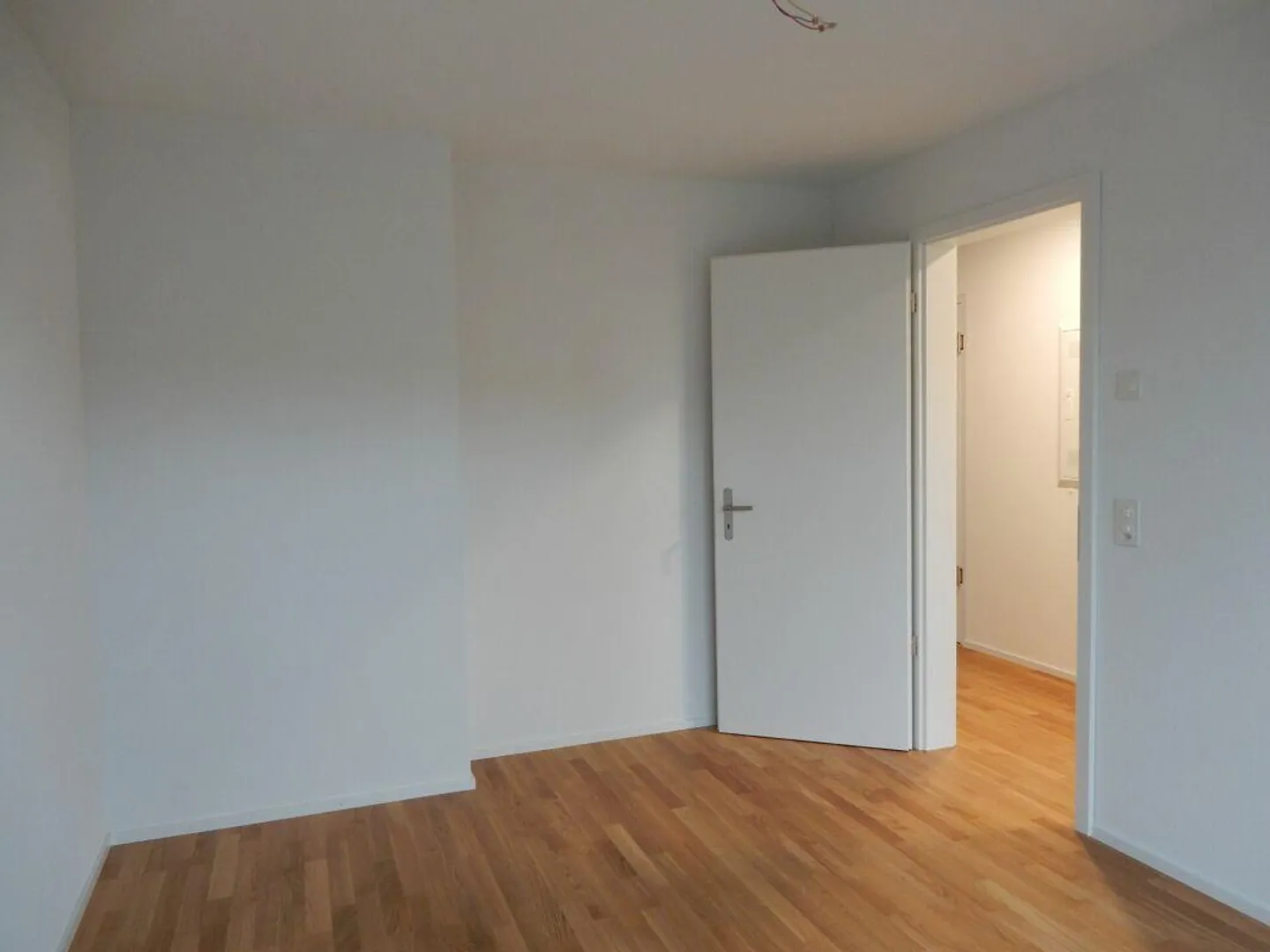 Modern Apartment with Balcony - Photo 6 of 6