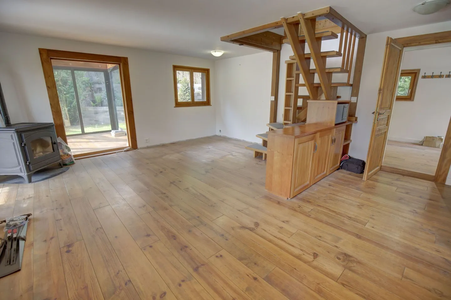 Magnificent Chalet in Nature with Winter Garden! - Photo 6 of 42