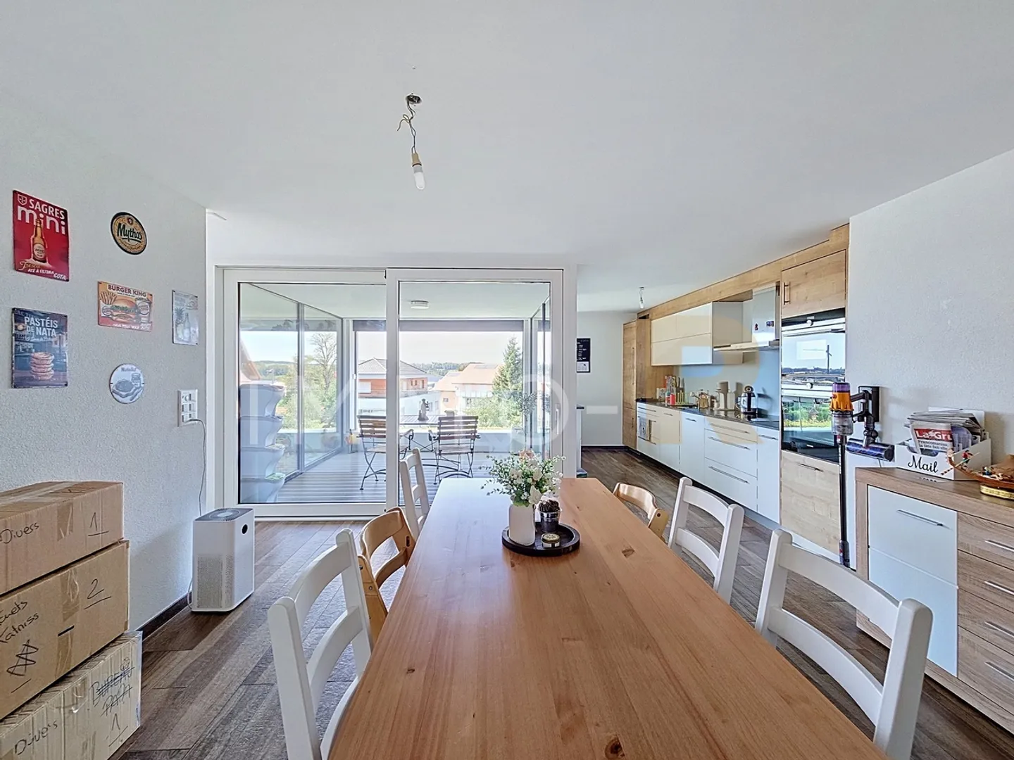 Charmante und geräumige 4,5 Zimmer mit Loggia - Foto 8 von 12