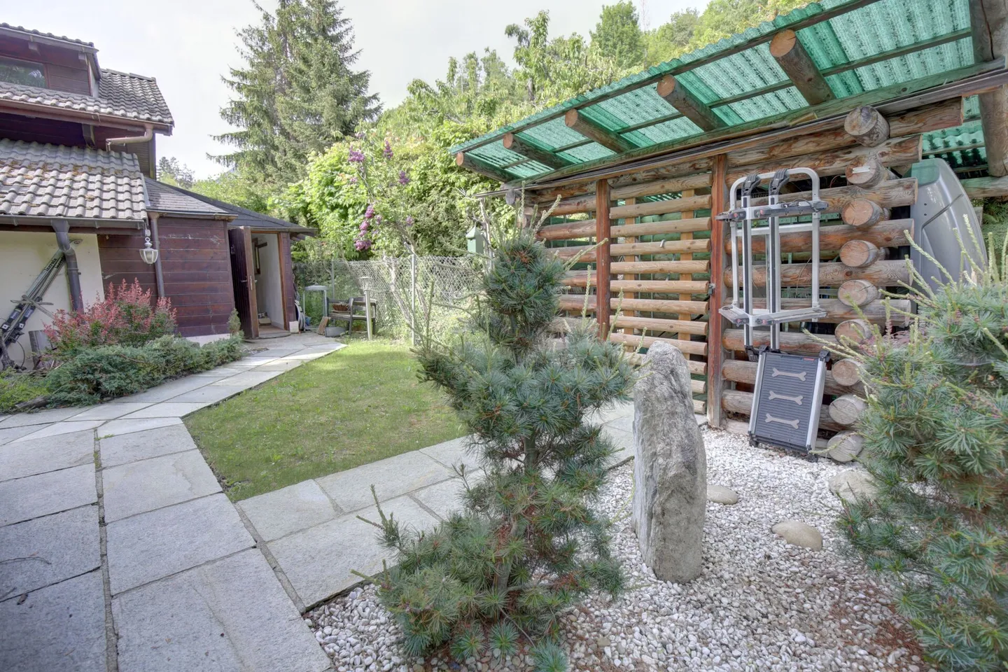 Magnificent Chalet in Nature with Winter Garden! - Photo 28 of 42