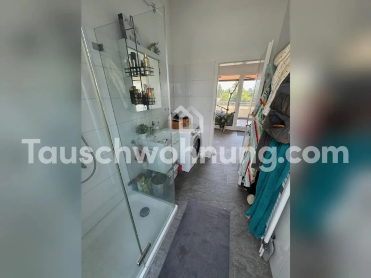 Penthouse for rent - Photo 3 of 13