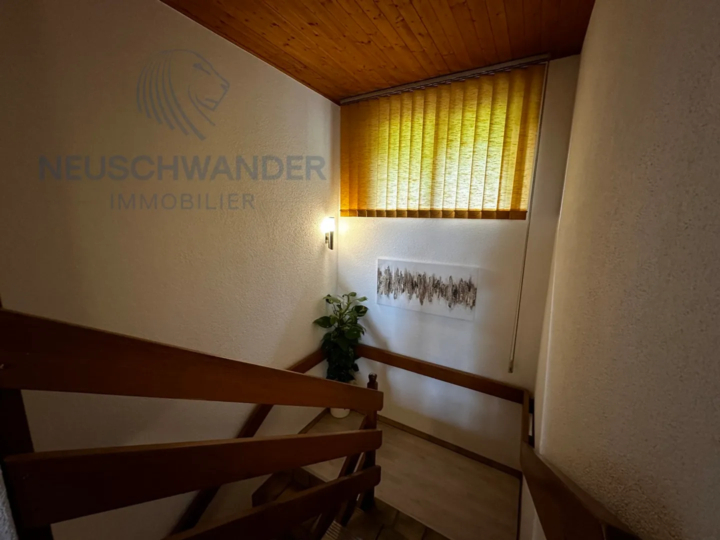Beautiful house with winter garden ideally located - Photo 8 of 8