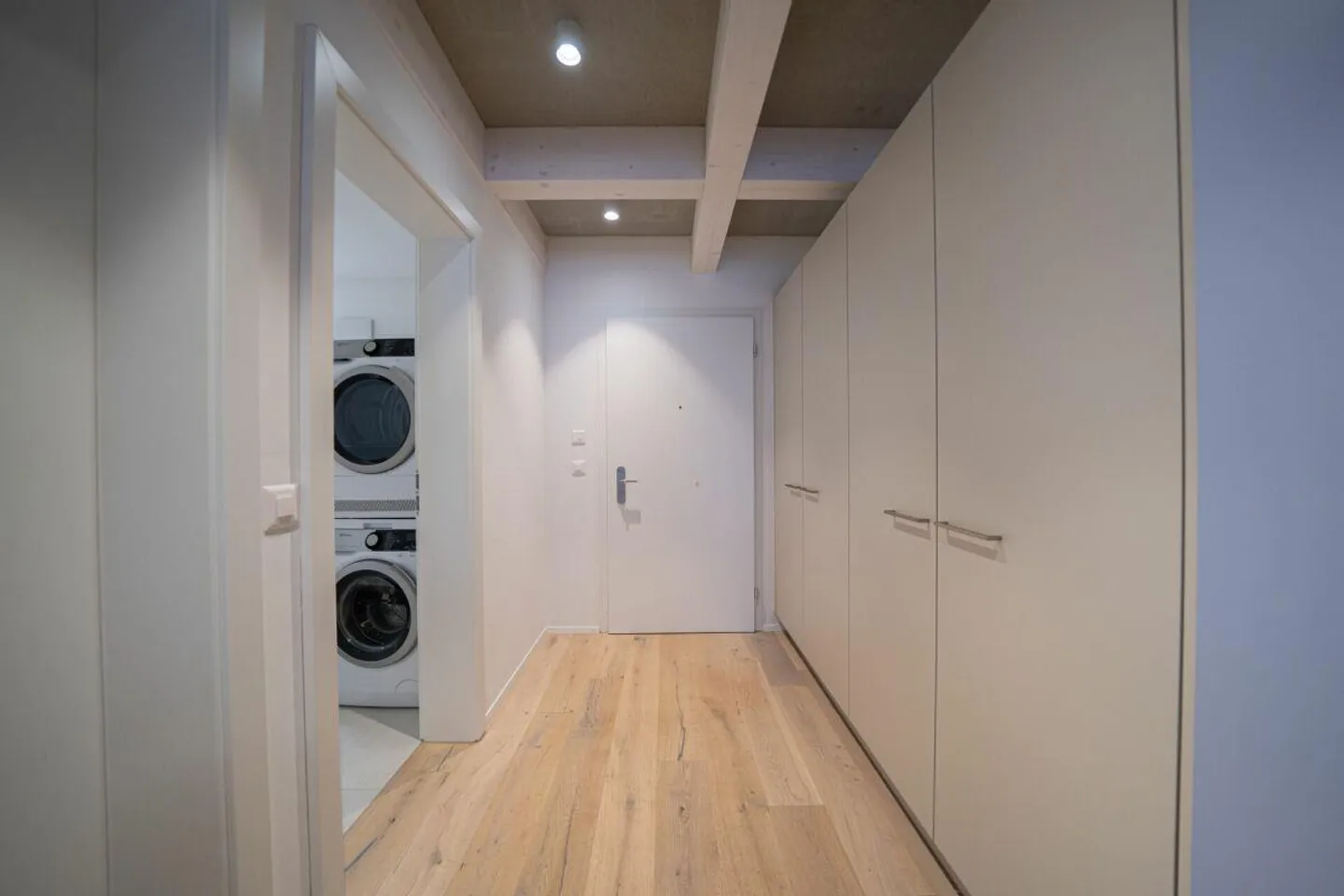 Modernes Apartment am Bach - Foto 2 von 13