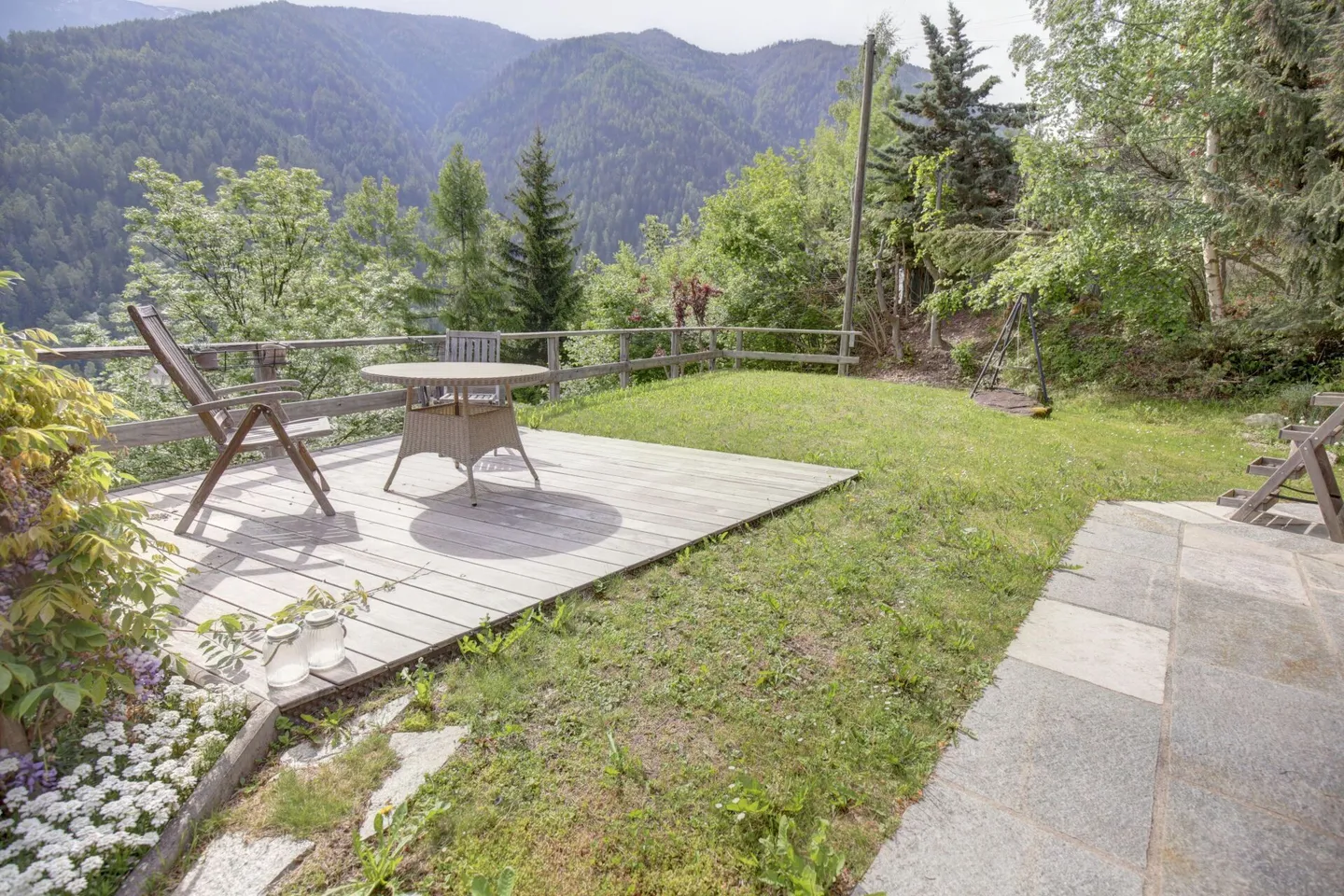 Magnificent Chalet in Nature with Winter Garden! - Photo 38 of 42