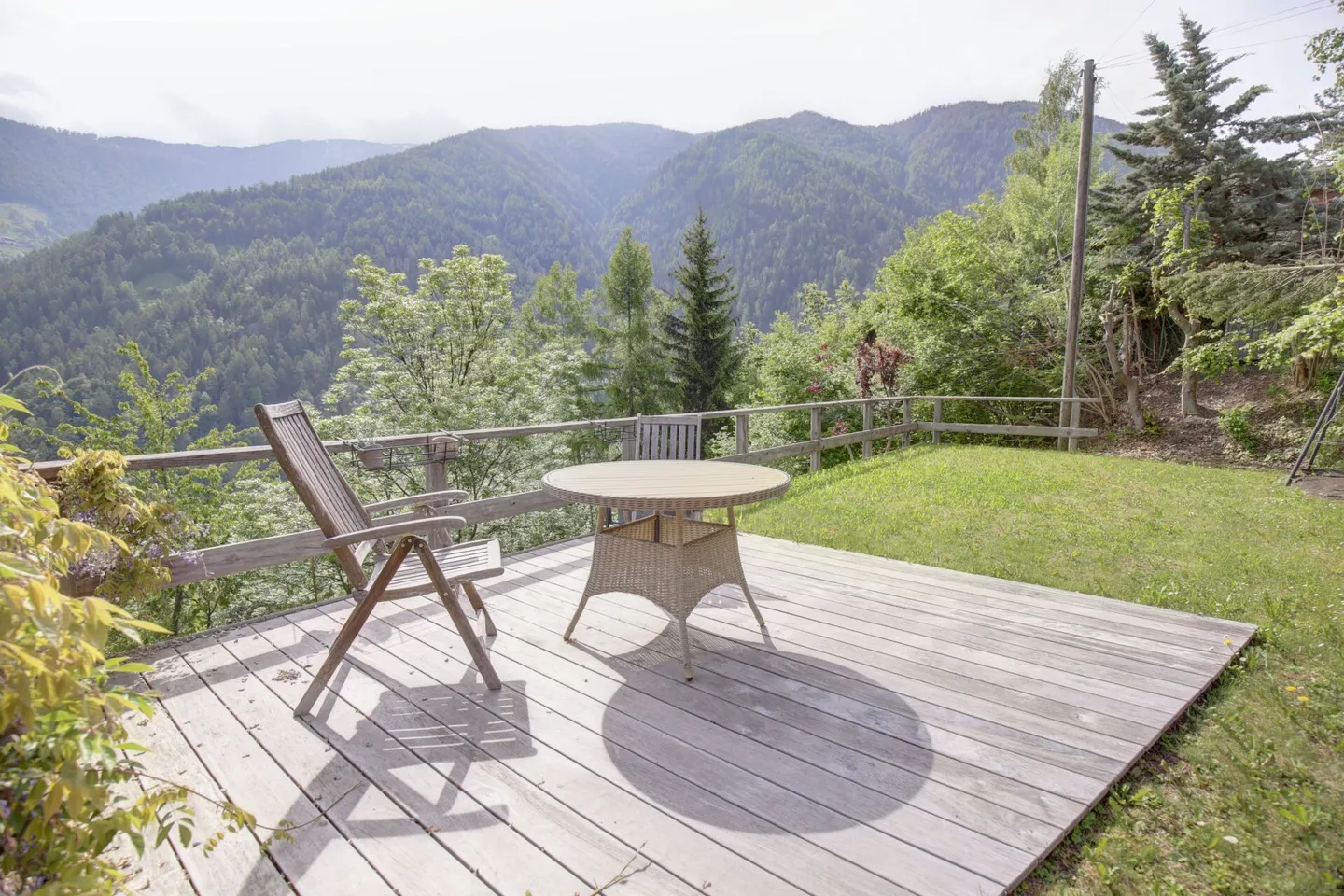 Magnificent Chalet in Nature with Winter Garden! - Photo 36 of 42