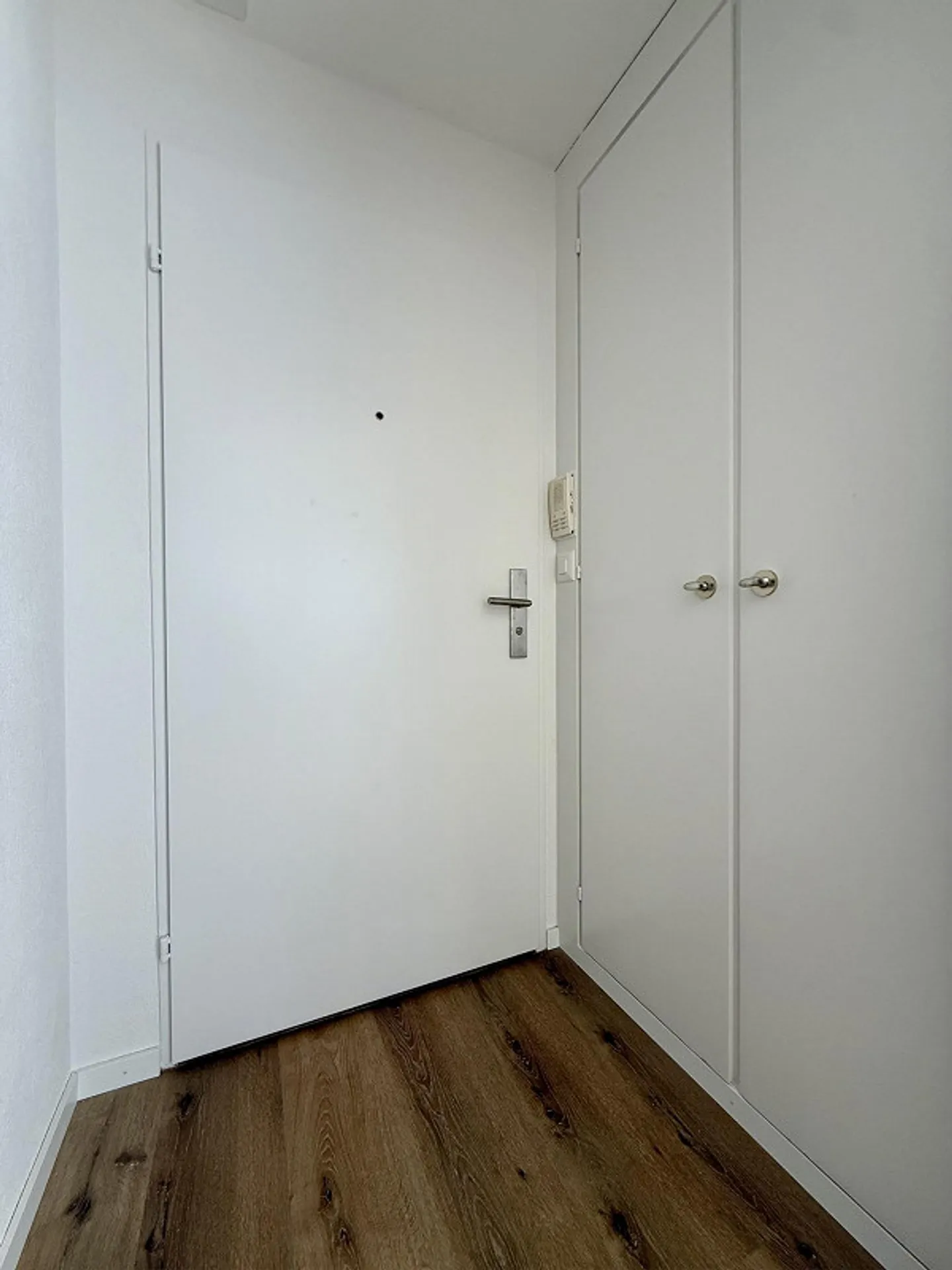 Central 1.0 Room City Apartment with Balcony - Photo 5 of 6