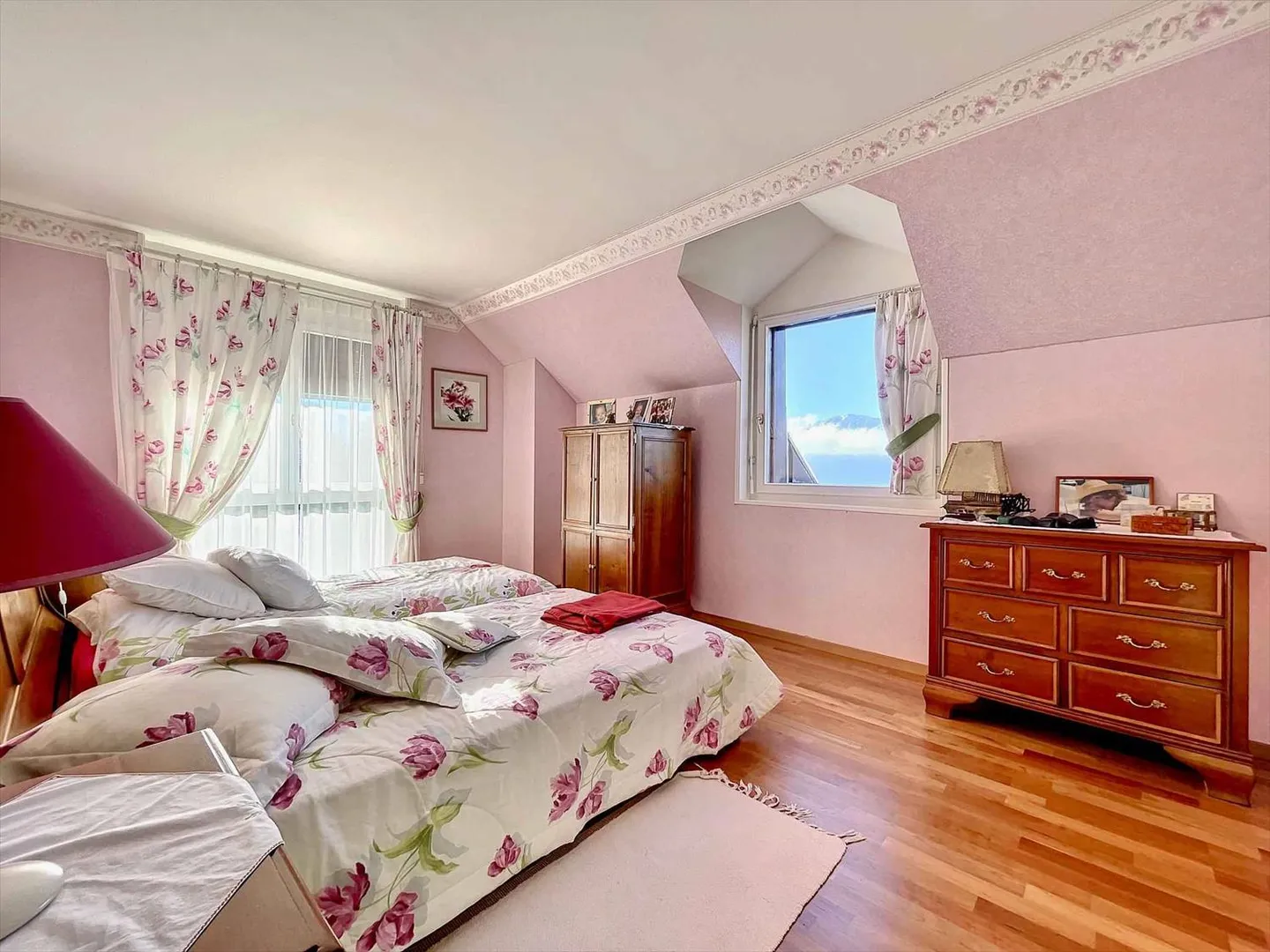 Villa individuelle de 6,5 pièces avec vue panoramique sur le lac Léman - Photo 6 sur 12