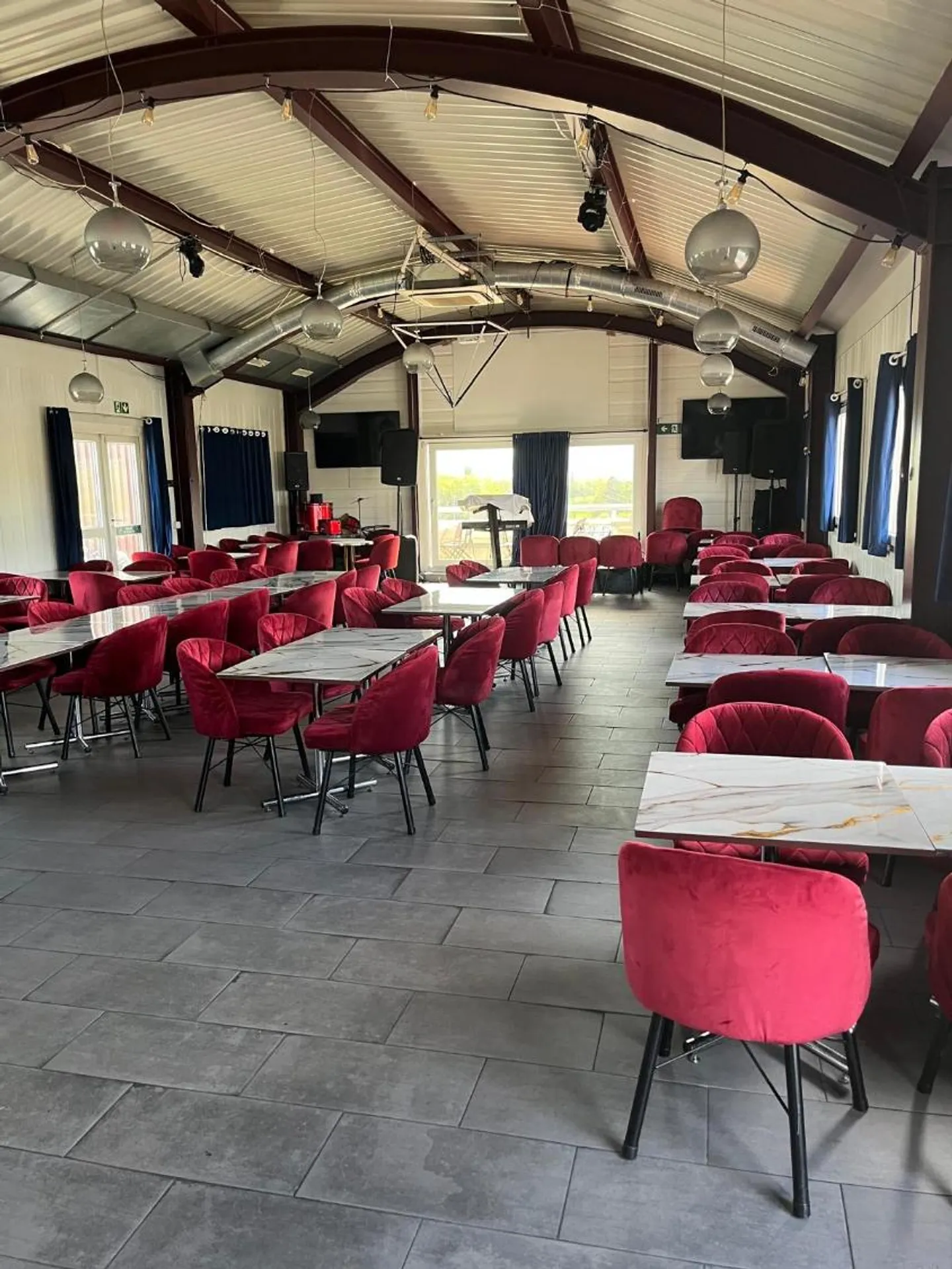 Restaurant & Bar sur le Toit - Photo 4 sur 9