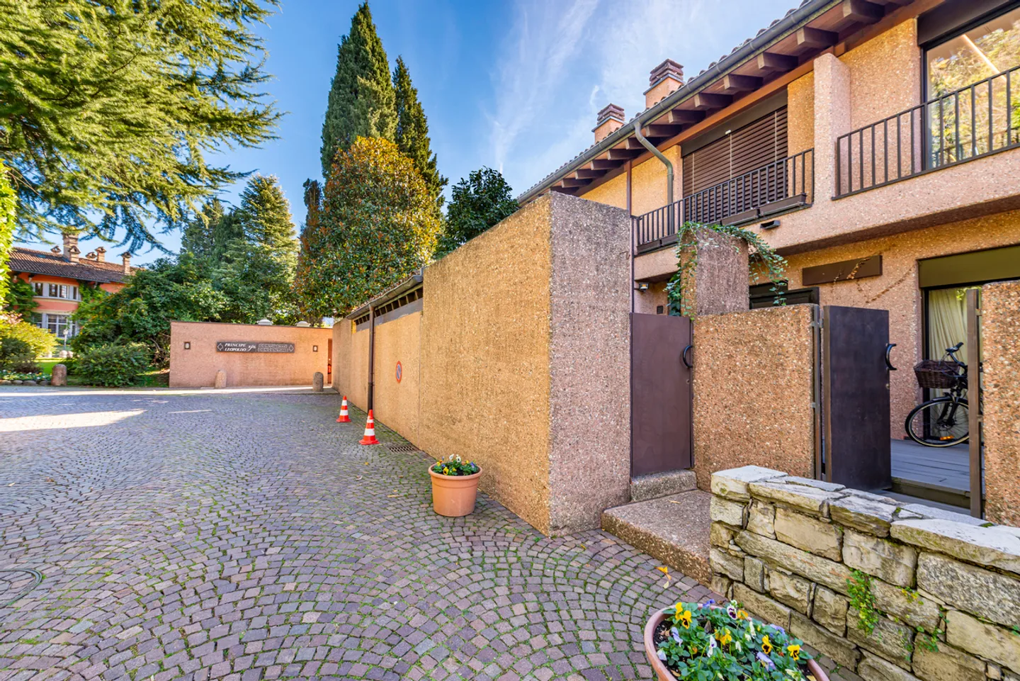 Elegante Appartamento Triplex a Lugano - Foto 22 di 23