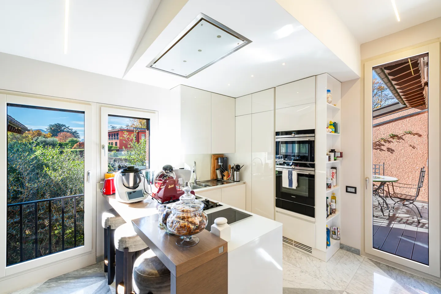 Elegante Appartamento Triplex a Lugano - Foto 13 di 23