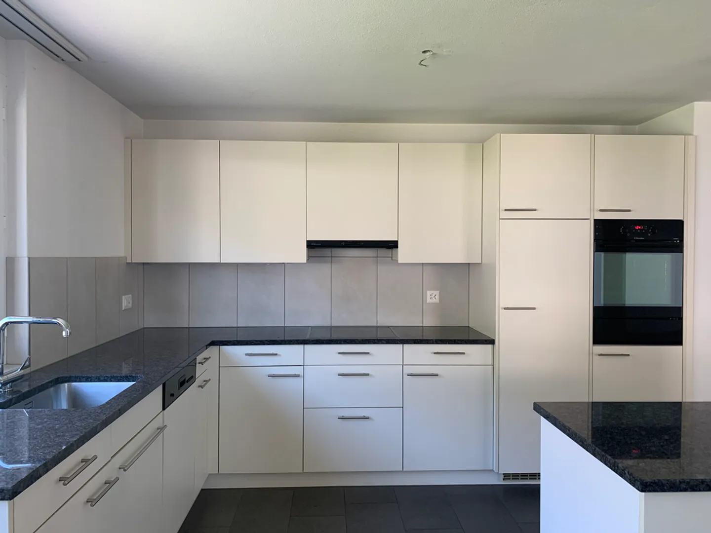 Appartement moderne 3.5 pièces - Photo 2 sur 7