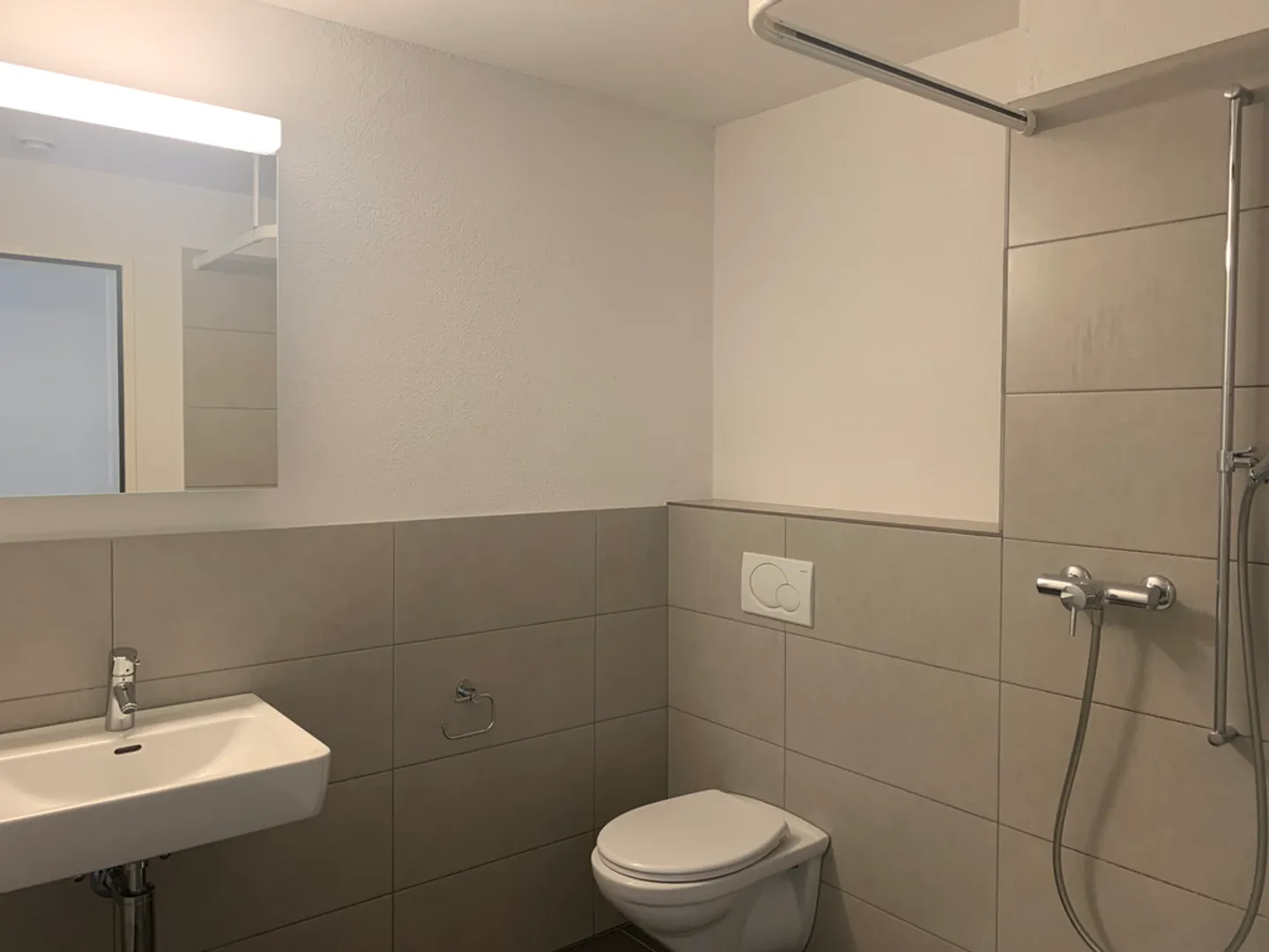 Appartement moderne 3.5 pièces - Photo 5 sur 7