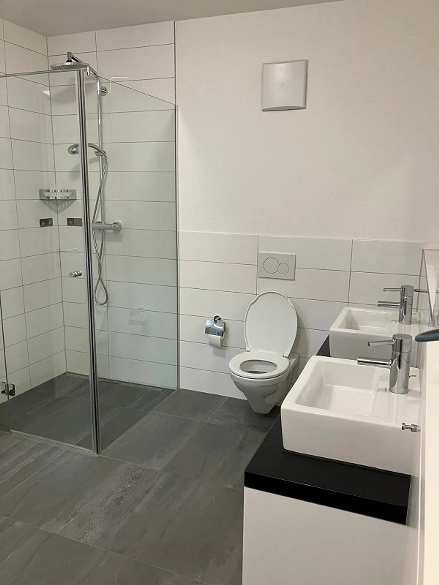 3.5 Zimmer-Wohnung EG mit Terrasse in Amlikon - Foto 8 von 10