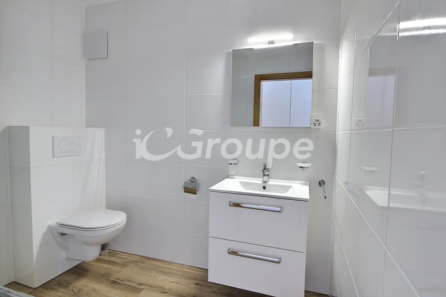 Studio completamente ristrutturato a Crans-Montana - Foto 9 di 10