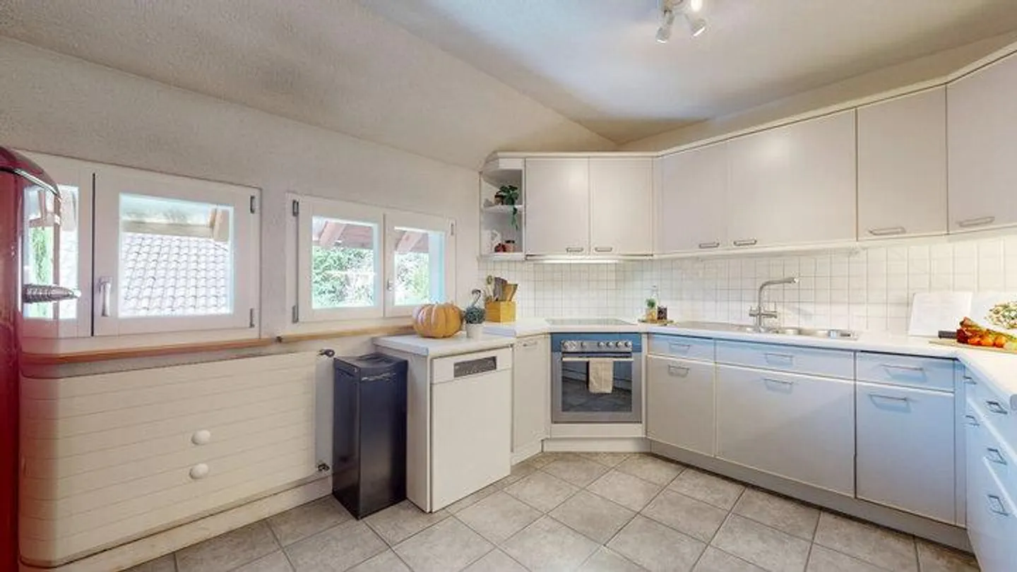 PARADIS JARDIN IDYLLIQUE AU BORD DE LA FORÊT AVEC GRAND TERRAIN AGRICOLE - Photo 4 sur 7