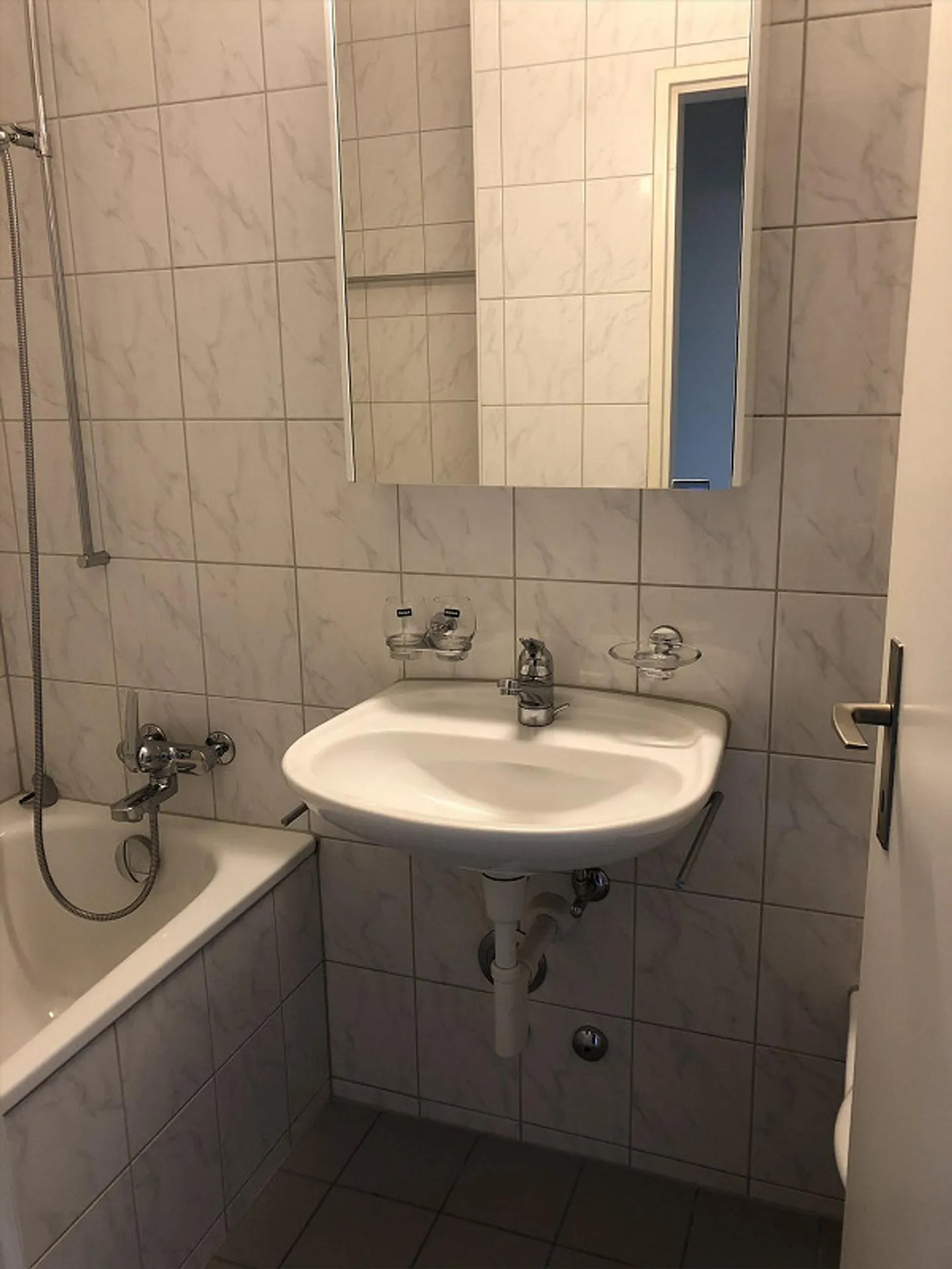 Charmante Wohnung in Gundeli - Foto 3 von 5