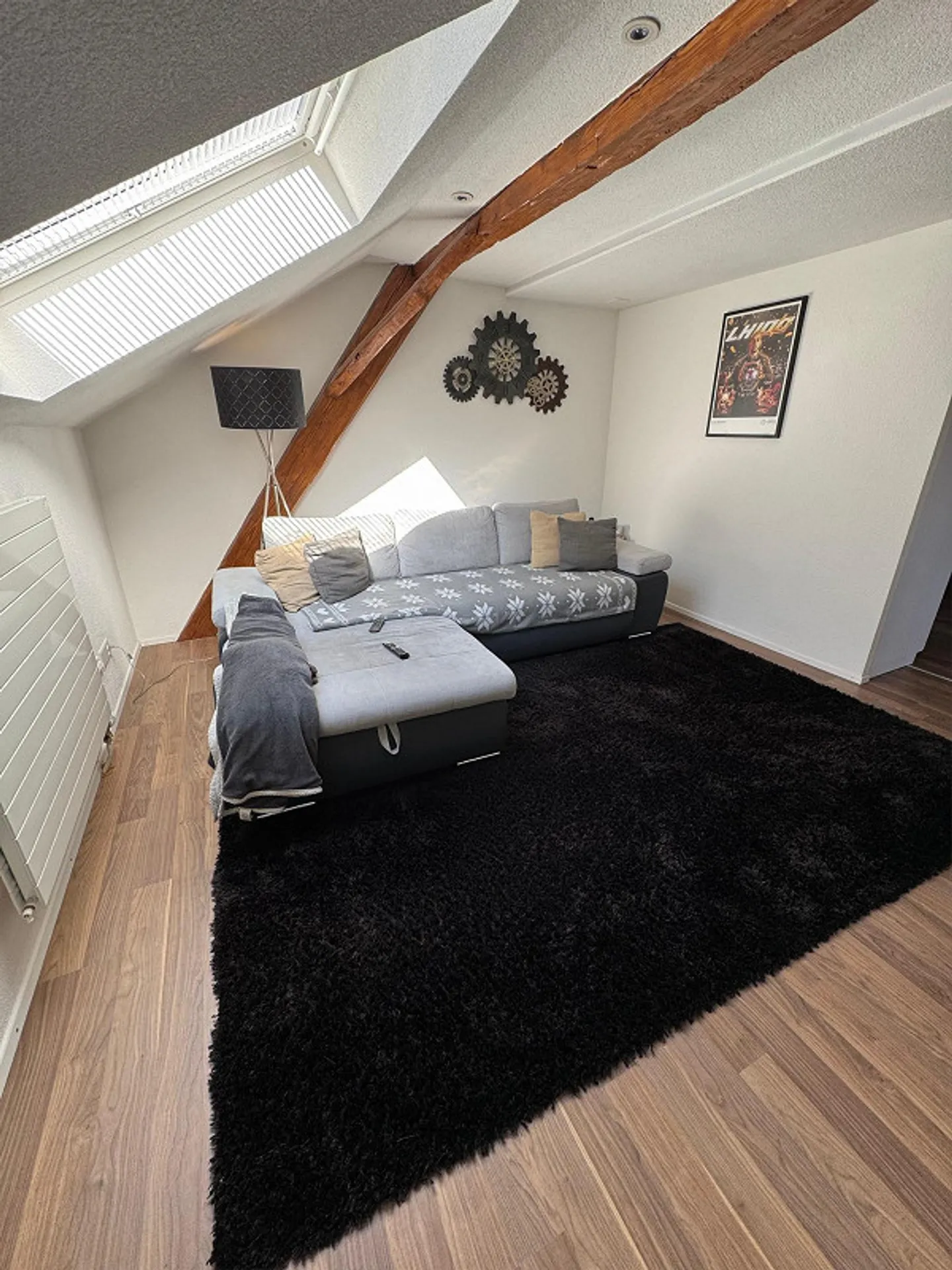 Attractive 3.5-room apartment on the 2nd floor with balcony and parking space - Photo 7 of 8