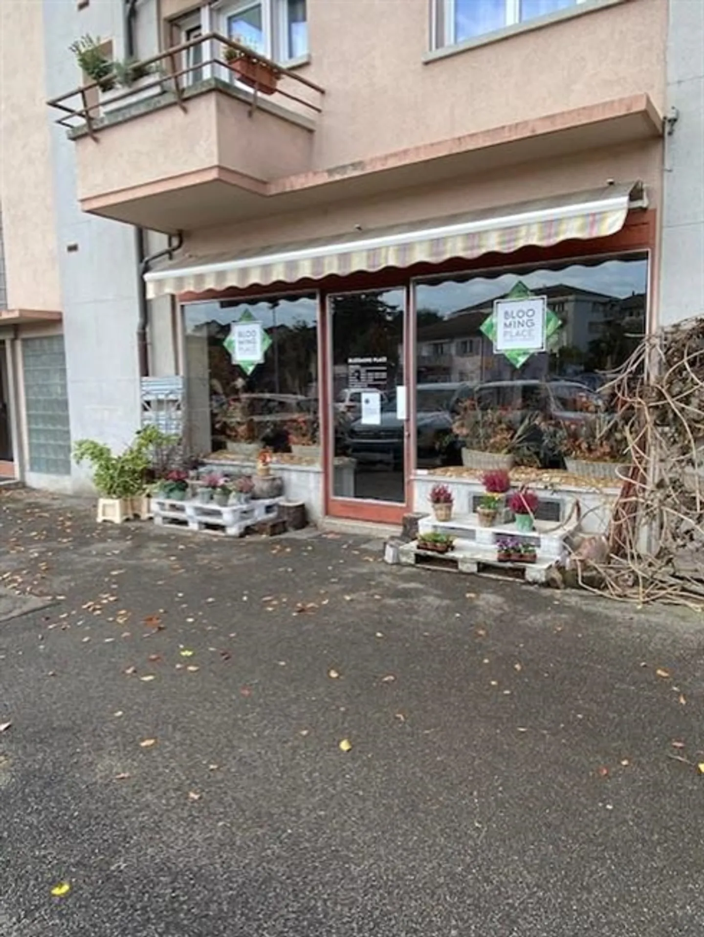 Biens commerciaux à Penthalaz - Photo 1 sur 2