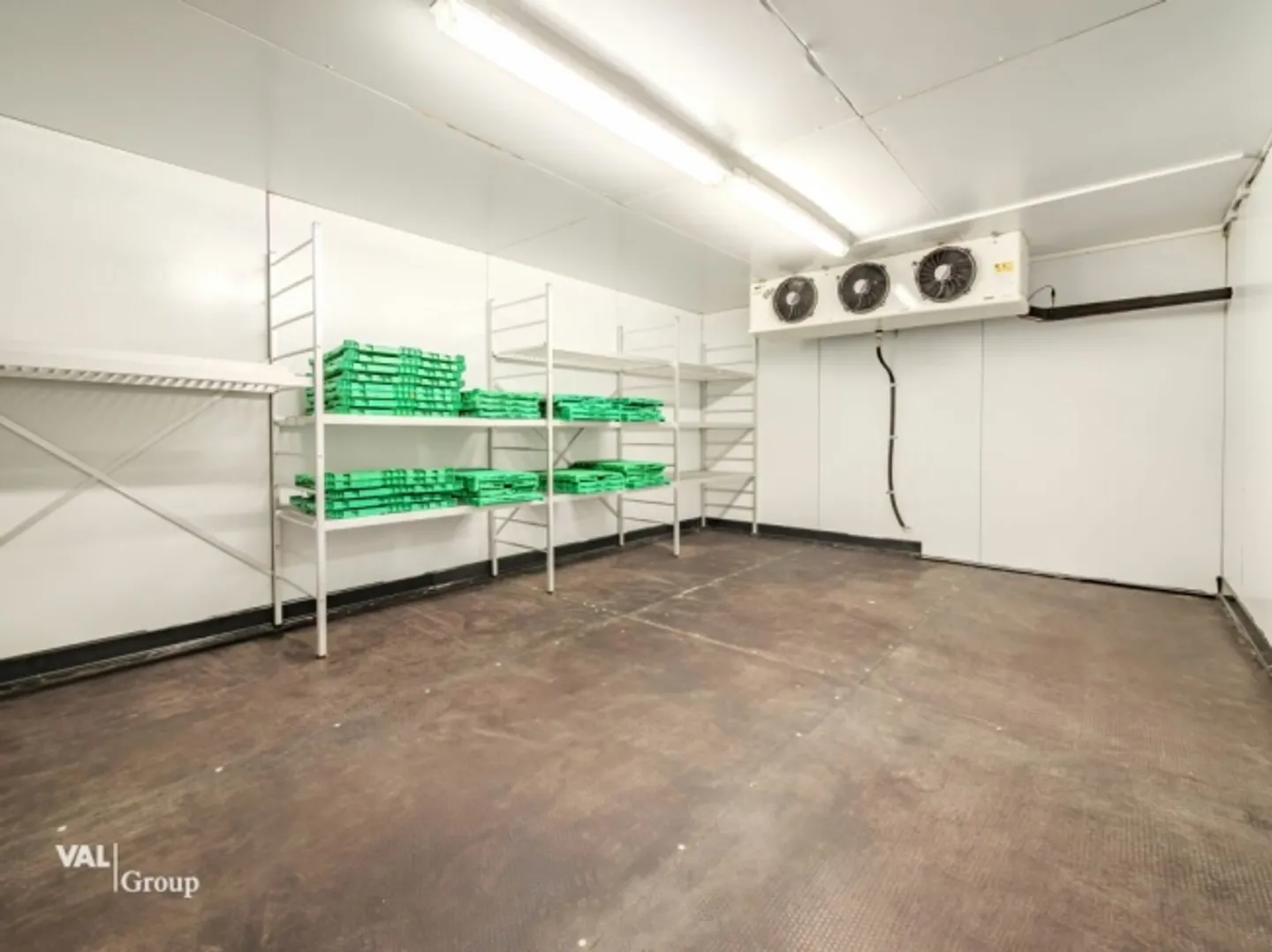 La tradizione incontra il futuro: proprietà residenziale e commerciale con potenziale versatile - Foto 18 di 20