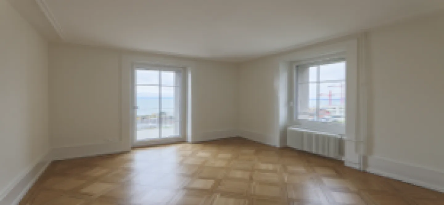 4-room apartment with lake view - Photo 1 of 8