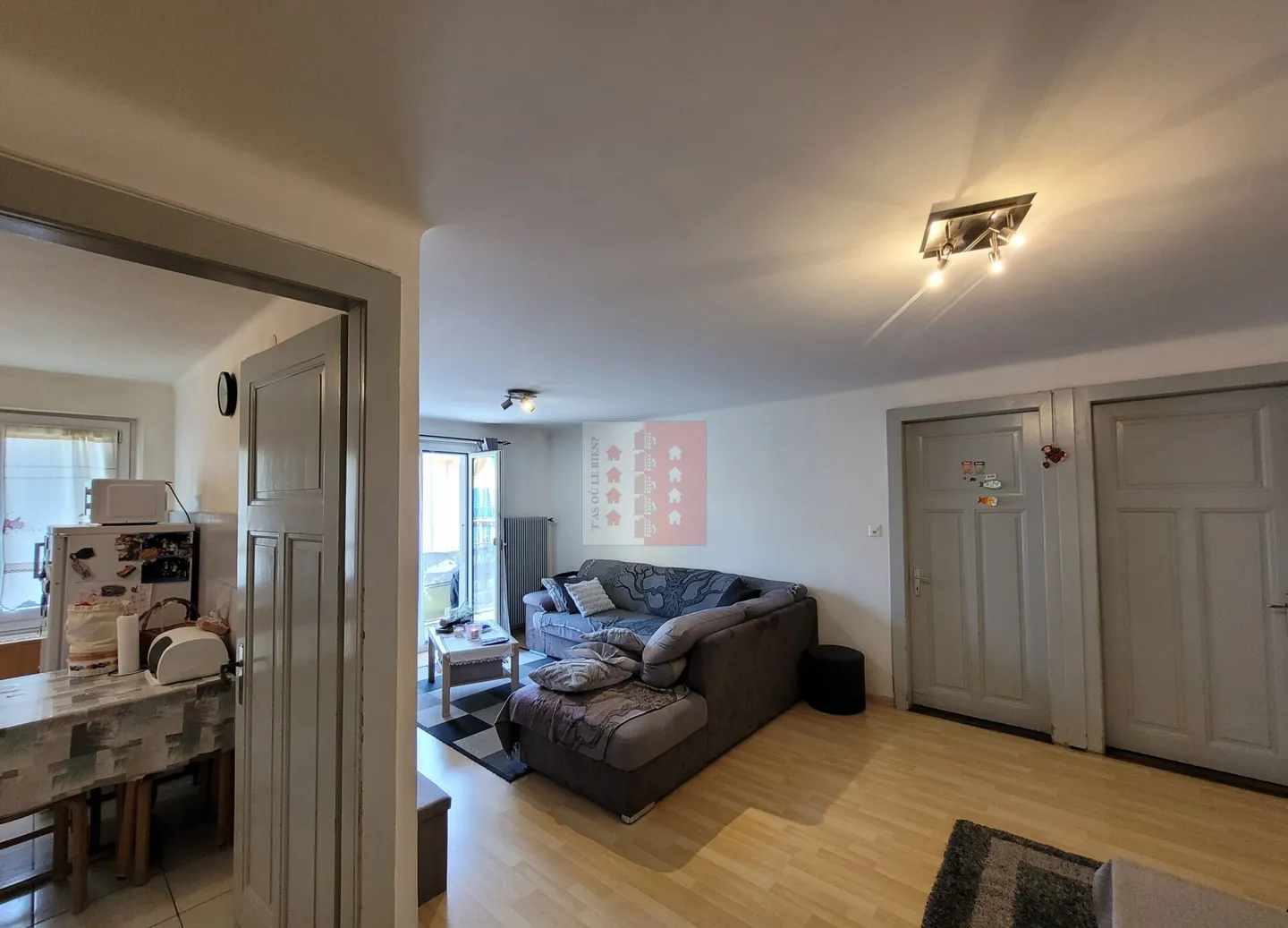 3.5 rooms rented and close to the city center - Photo 4 of 18