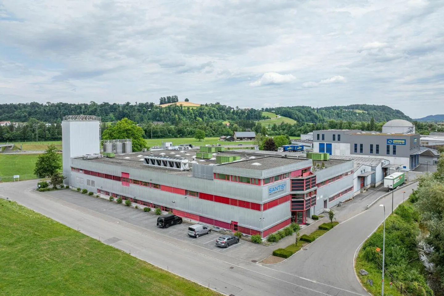 Propriété commerciale - Photo 2 sur 15