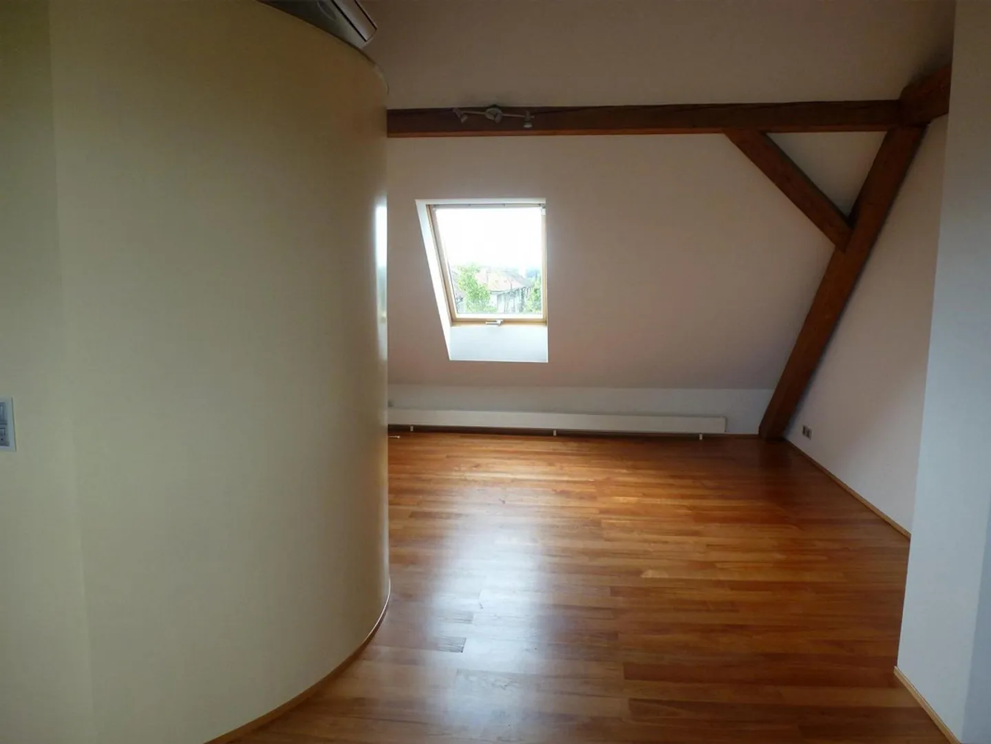 Charmante Loftwohnung in Basel - Foto 4 von 8