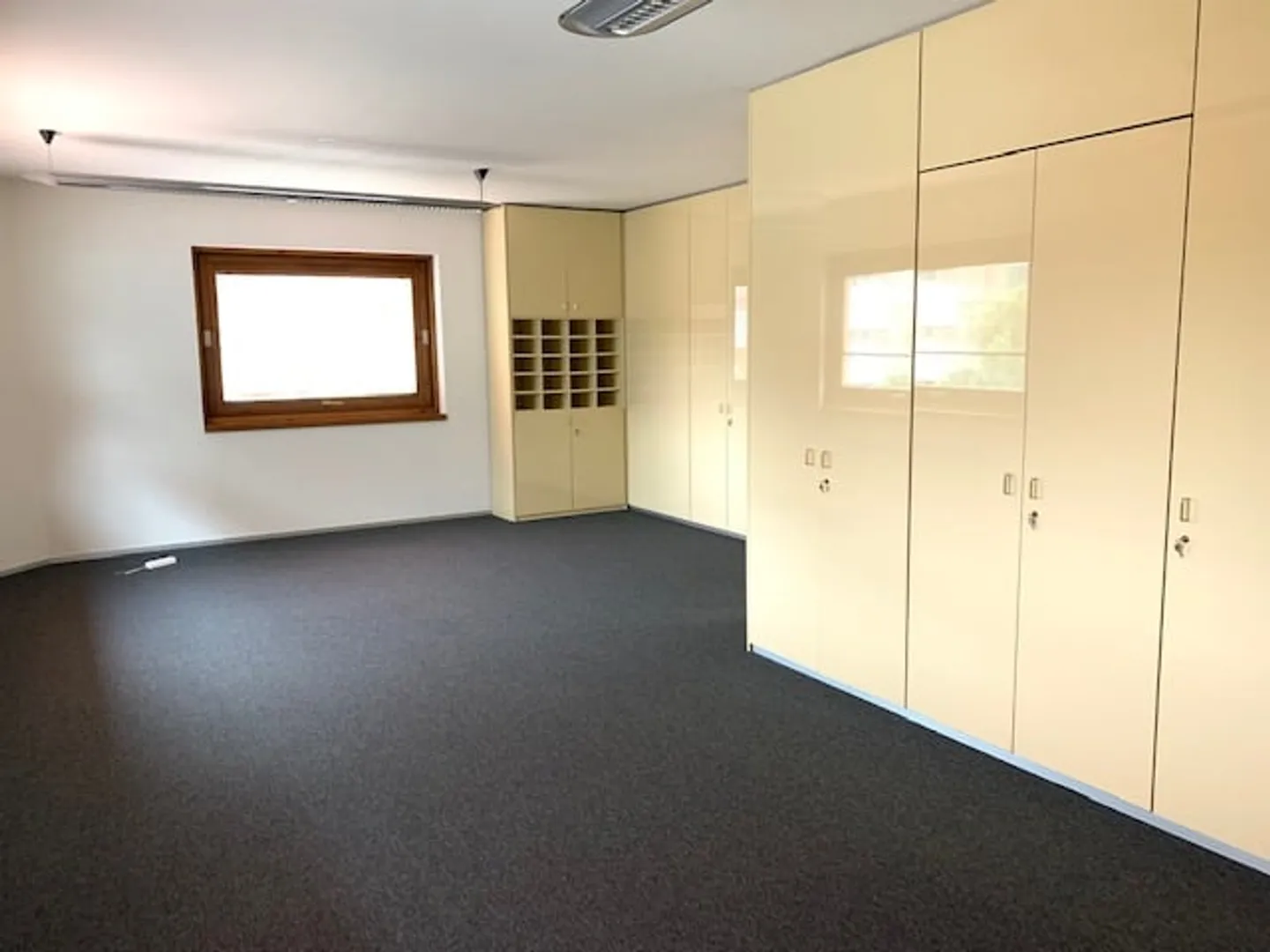 Office approx. 190 m² in a representative building with parking - Photo 9 of 13