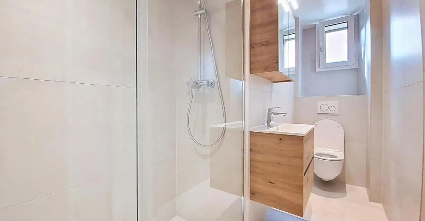 For rent - Superb renovated 3-room apartment of 60 m² in the center of La Tour-de-Peilz - Photo 6 of 7