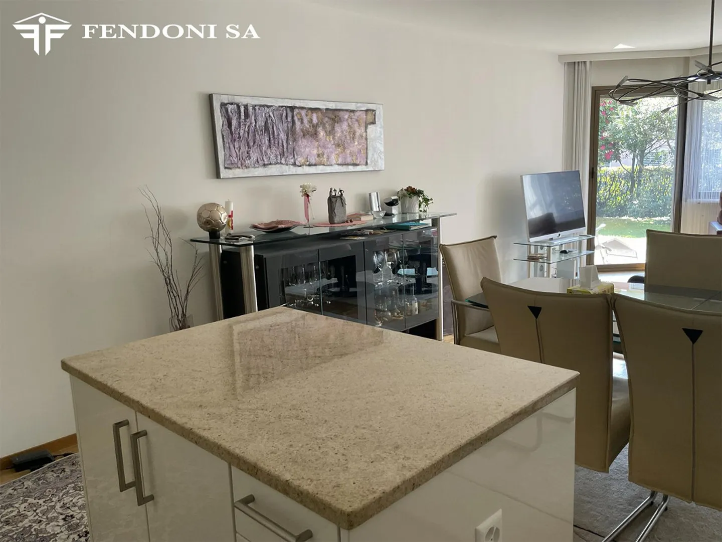 Un appartamento di 3 1/2 stanze molto tranquillo e soleggiato - Foto 7 di 12