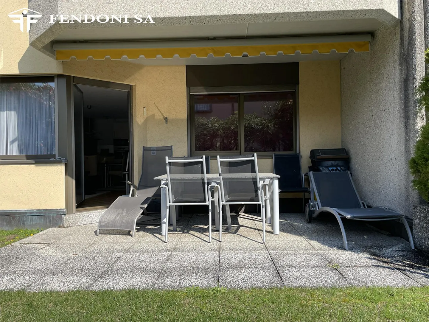 Un appartamento di 3 1/2 stanze molto tranquillo e soleggiato - Foto 9 di 12