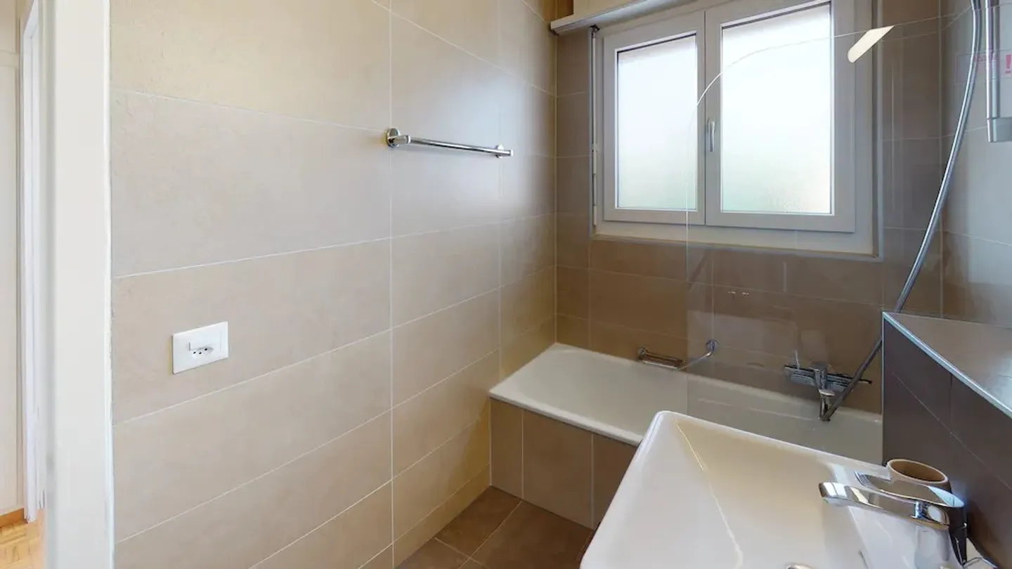 Appartamento in affitto - Foto 7 di 9