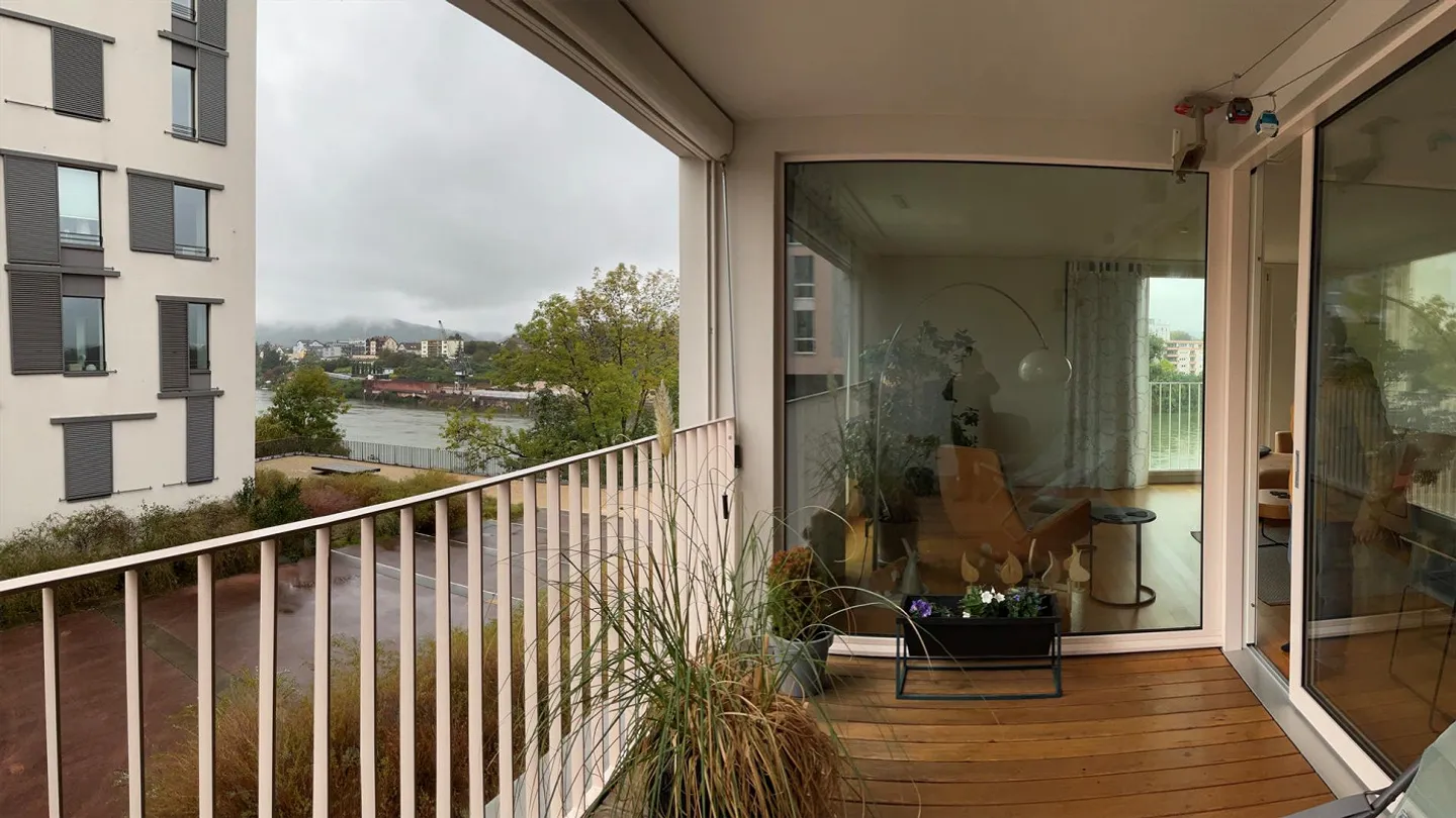 3.5-Zimmerwohnung mit Loggia und Ausblick auf den Rhein - Foto 1 von 8