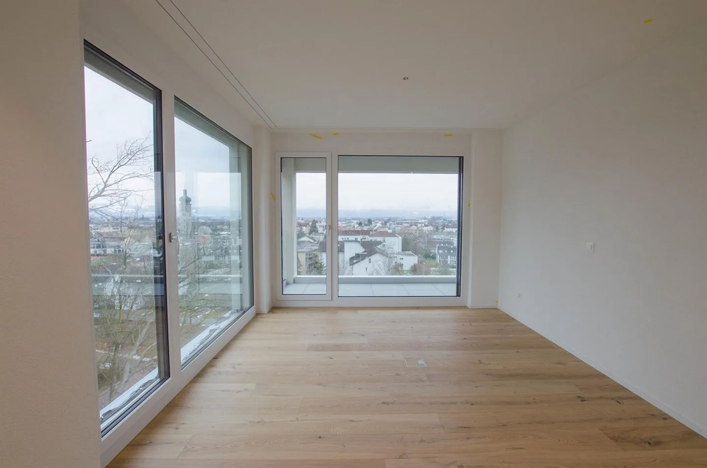 Luxuriöse Attikawohnung mit Aussicht - Foto 4 von 10