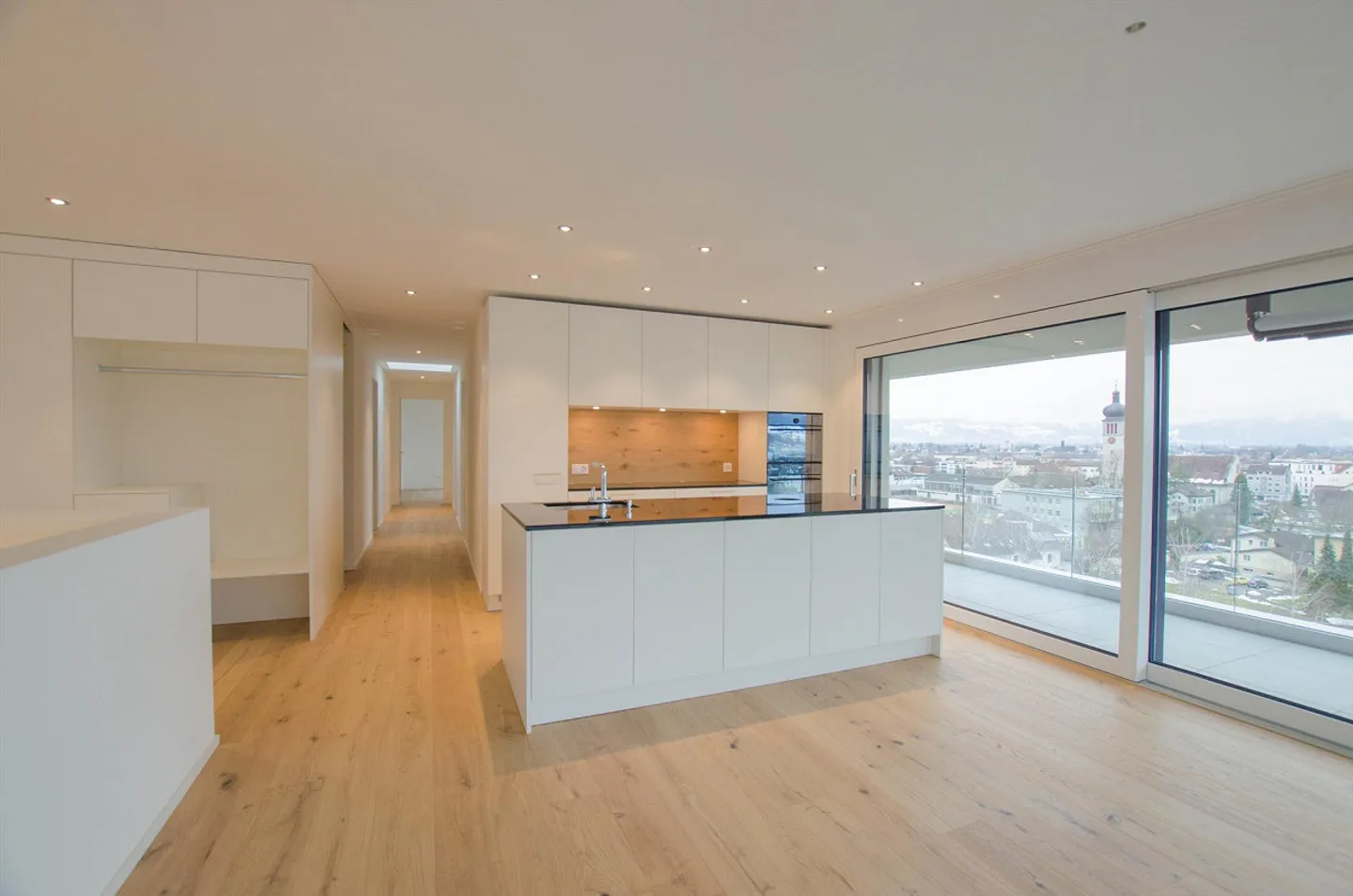 Luxuriöse Attikawohnung mit Aussicht - Foto 1 von 10