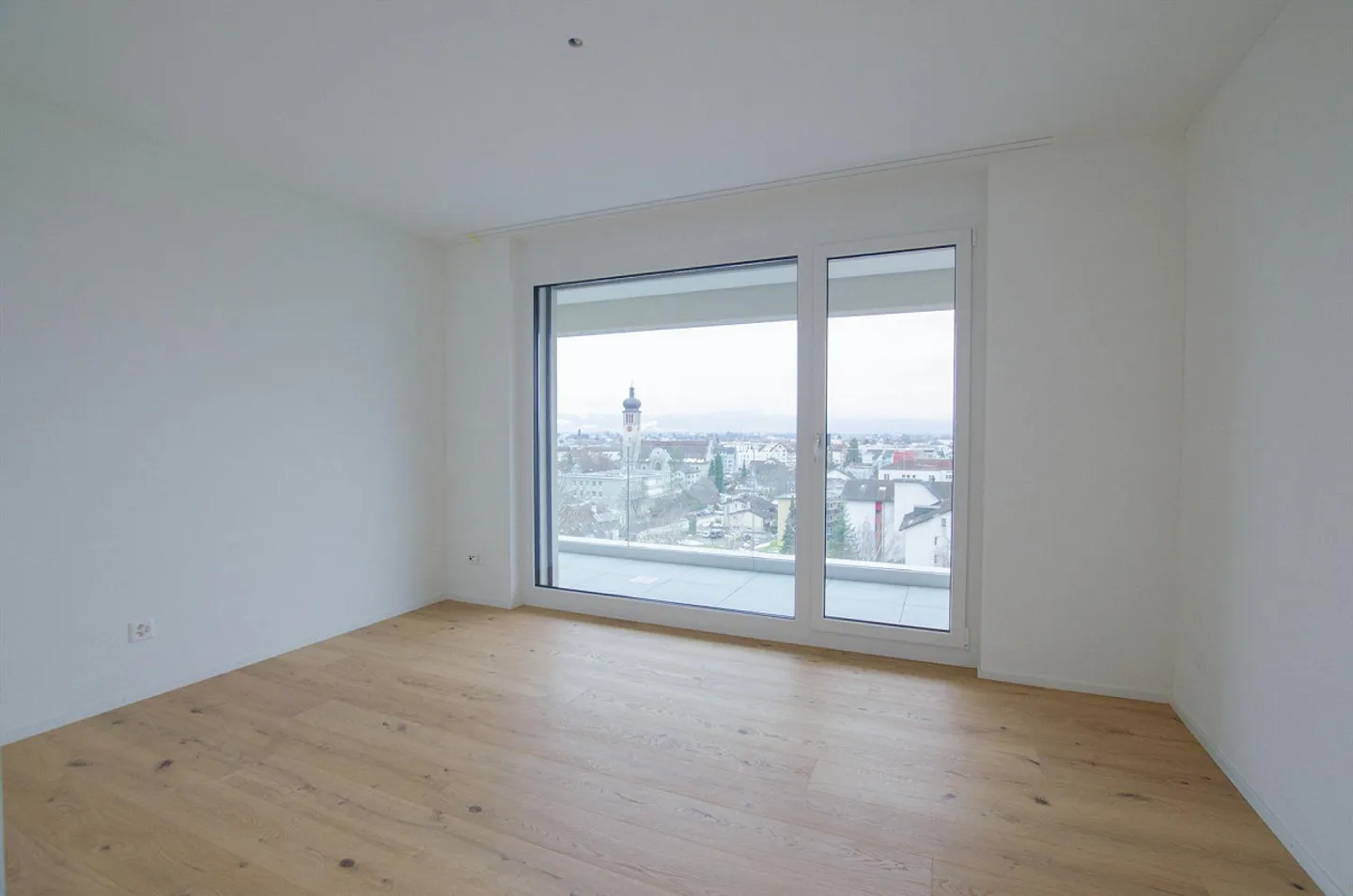 Luxuriöse Attikawohnung mit Aussicht - Foto 7 von 10