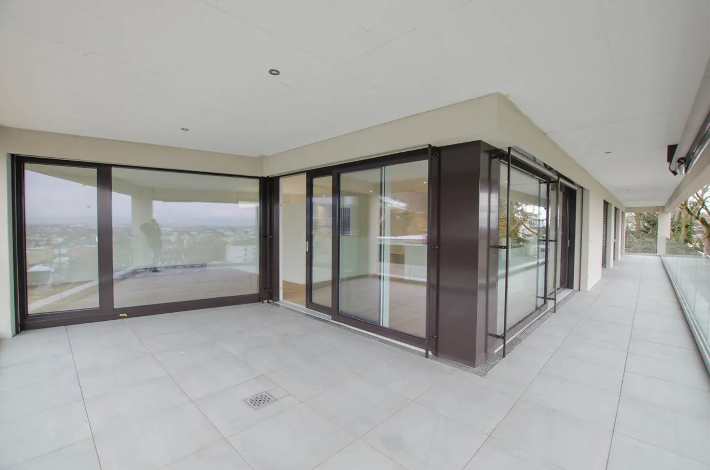 Luxuriöse Attikawohnung mit Aussicht - Foto 9 von 10