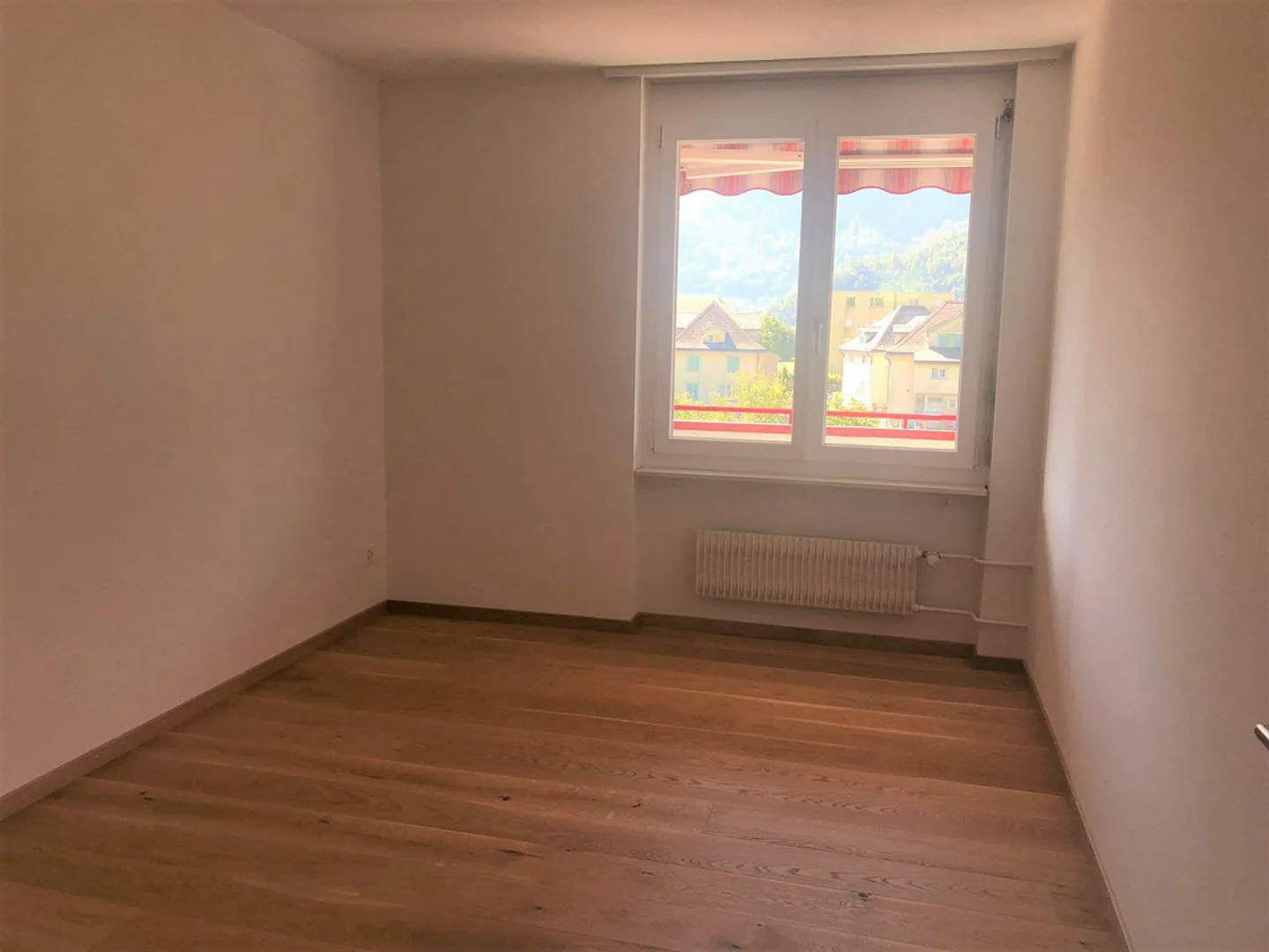 Helle Wohnung bei Ziegelbrücke - Foto 9 von 13