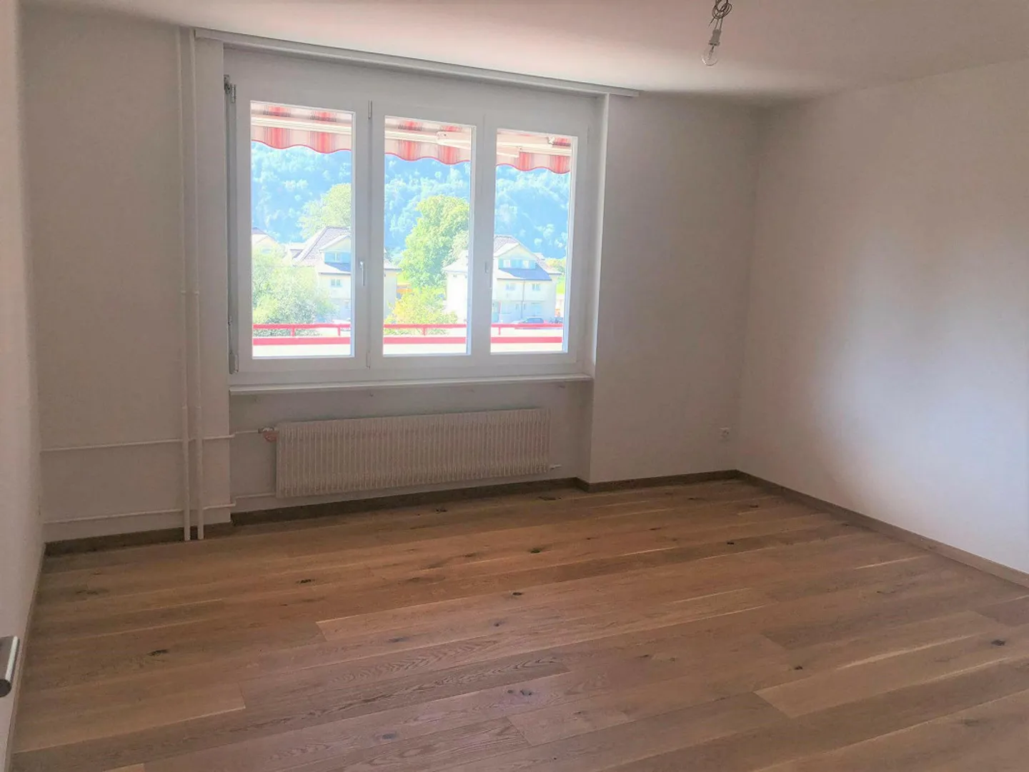 Helle Wohnung bei Ziegelbrücke - Foto 10 von 13