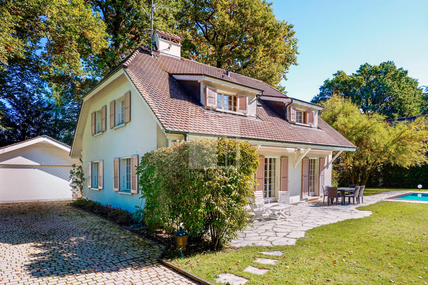 Charmante Villa in Thônex - Foto 1 von 8