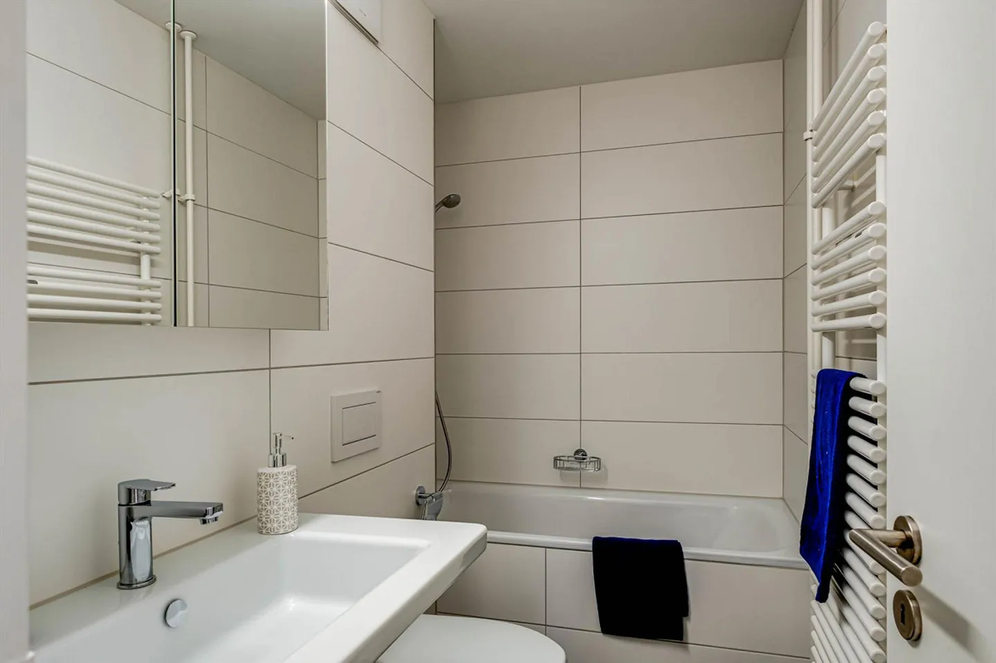 Your new home with a magnificent view - Photo 9 of 13