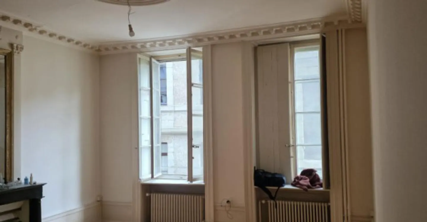 Wunderschöne 3-Zimmer-Wohnung in der Altstadt von Genf im Hyperzentrum mit Charakter - Foto 1 von 4