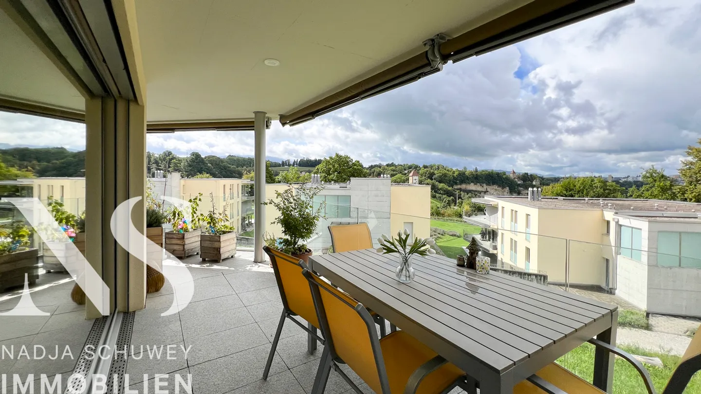 «Sonnige 4.5-Zimmer Wohnung mit Stadtblick» - Foto 5 von 15