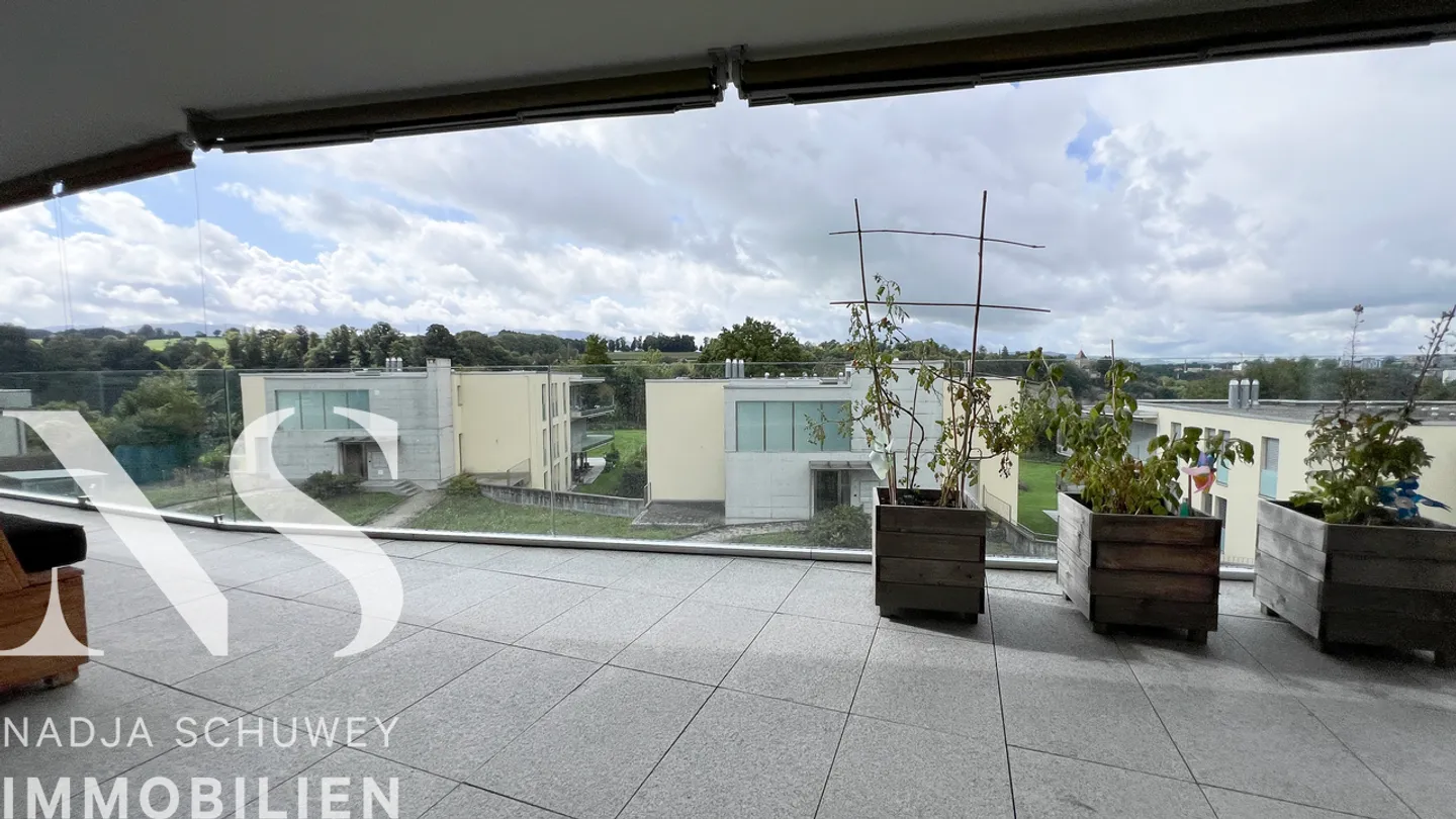 «Sonnige 4.5-Zimmer Wohnung mit Stadtblick» - Foto 11 von 15