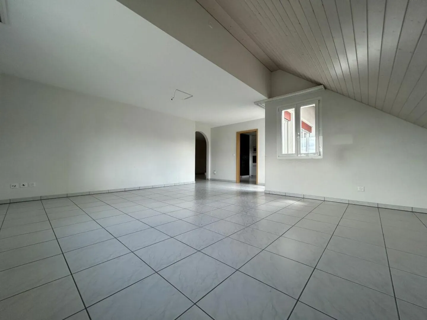 Appartamento duplex di 5,5 stanze - Foto 5 di 22