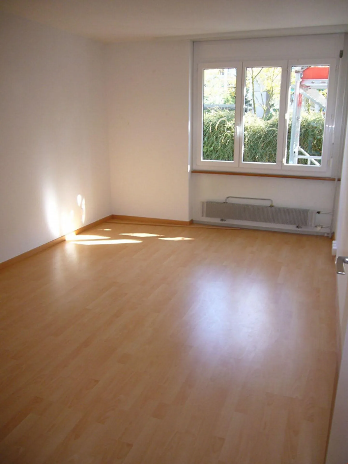 Modernes 4.5-Zimmer-Apartment - Foto 7 von 11