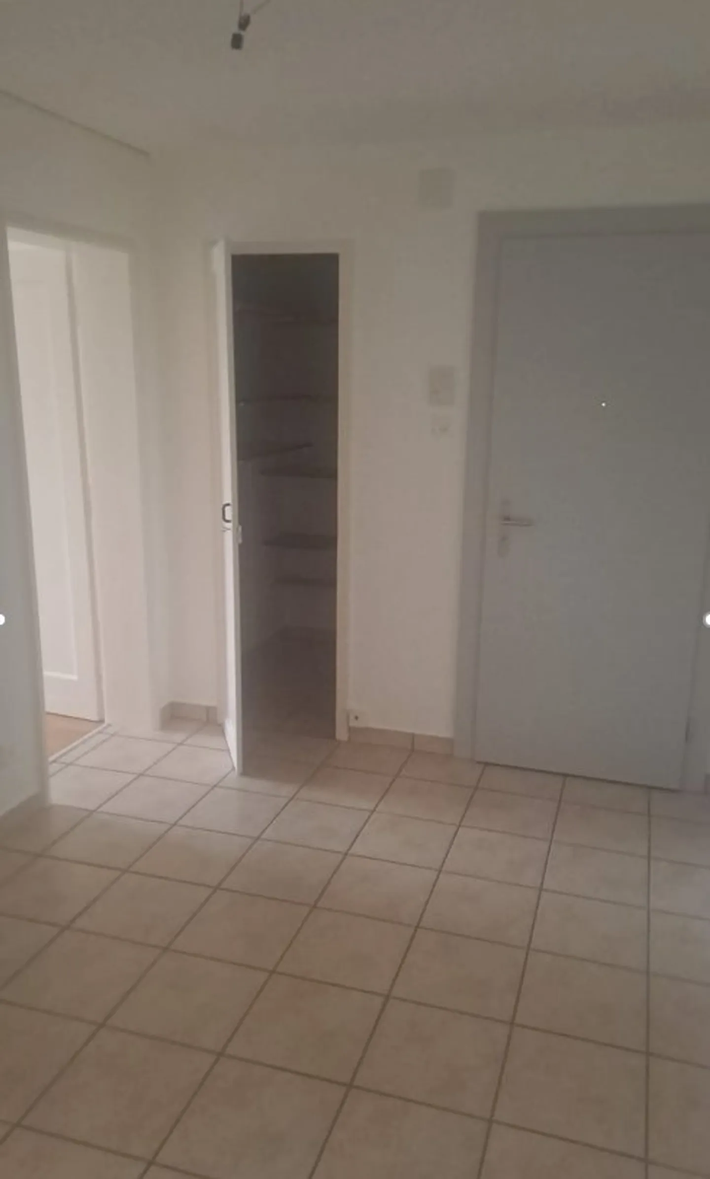 Charming 3-Room Apartment - Photo 6 of 7