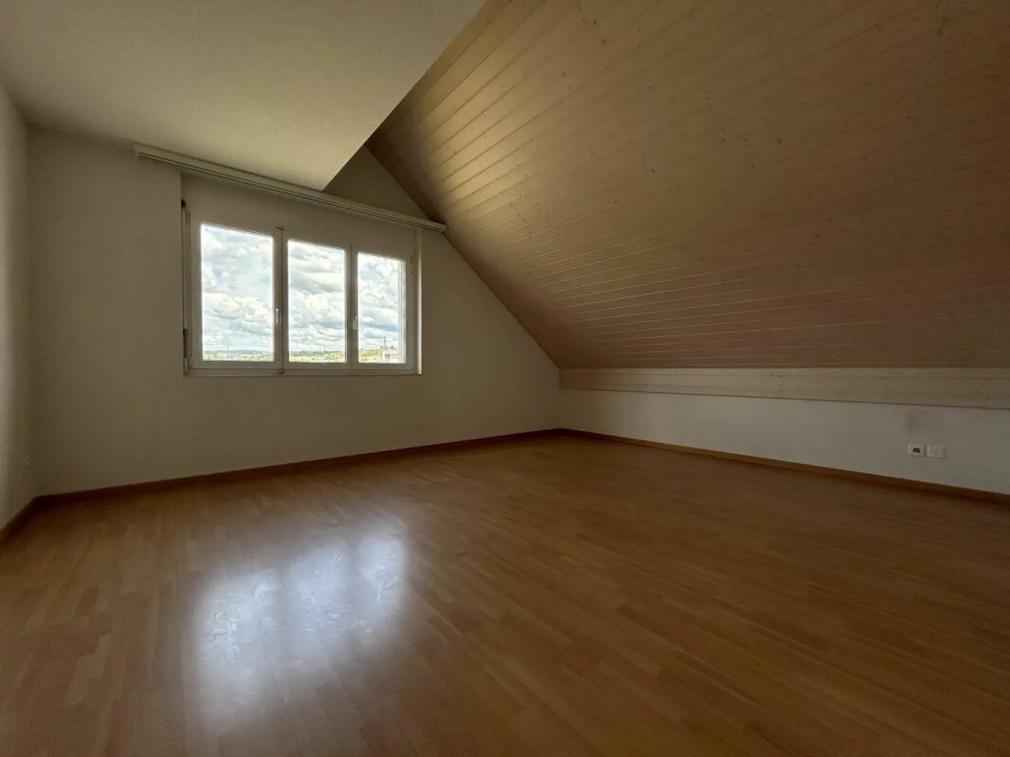 Appartamento duplex di 5,5 stanze - Foto 8 di 22